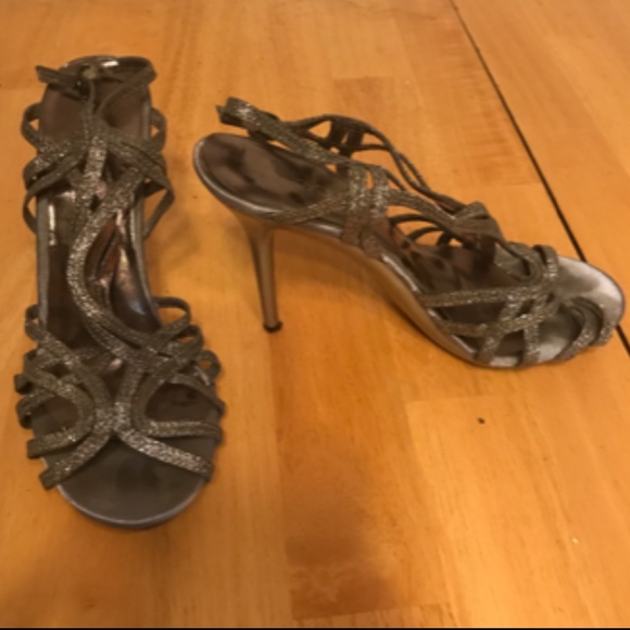 Peep Toe Gray Strappy Heels - Picture 1 of 1